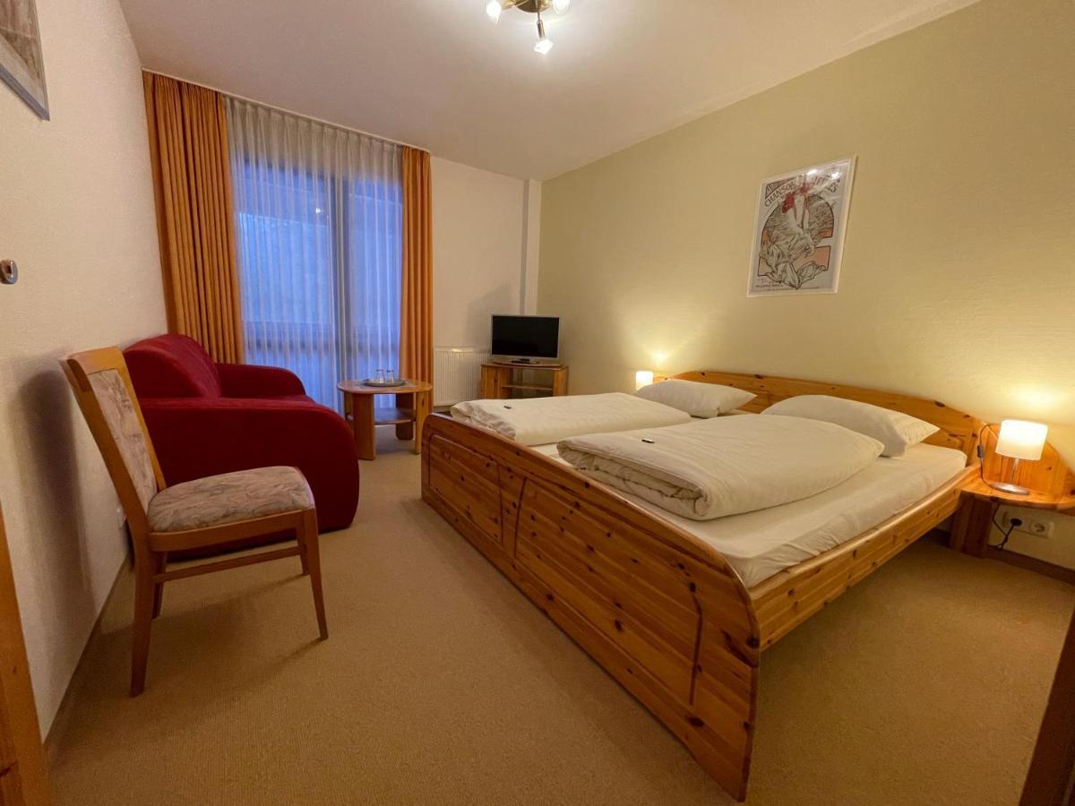 Waldhotel Zoebischhaus Bad Reiboldsgrün Buitenkant foto